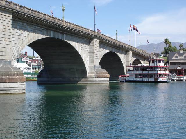 London Bridge Disneyland